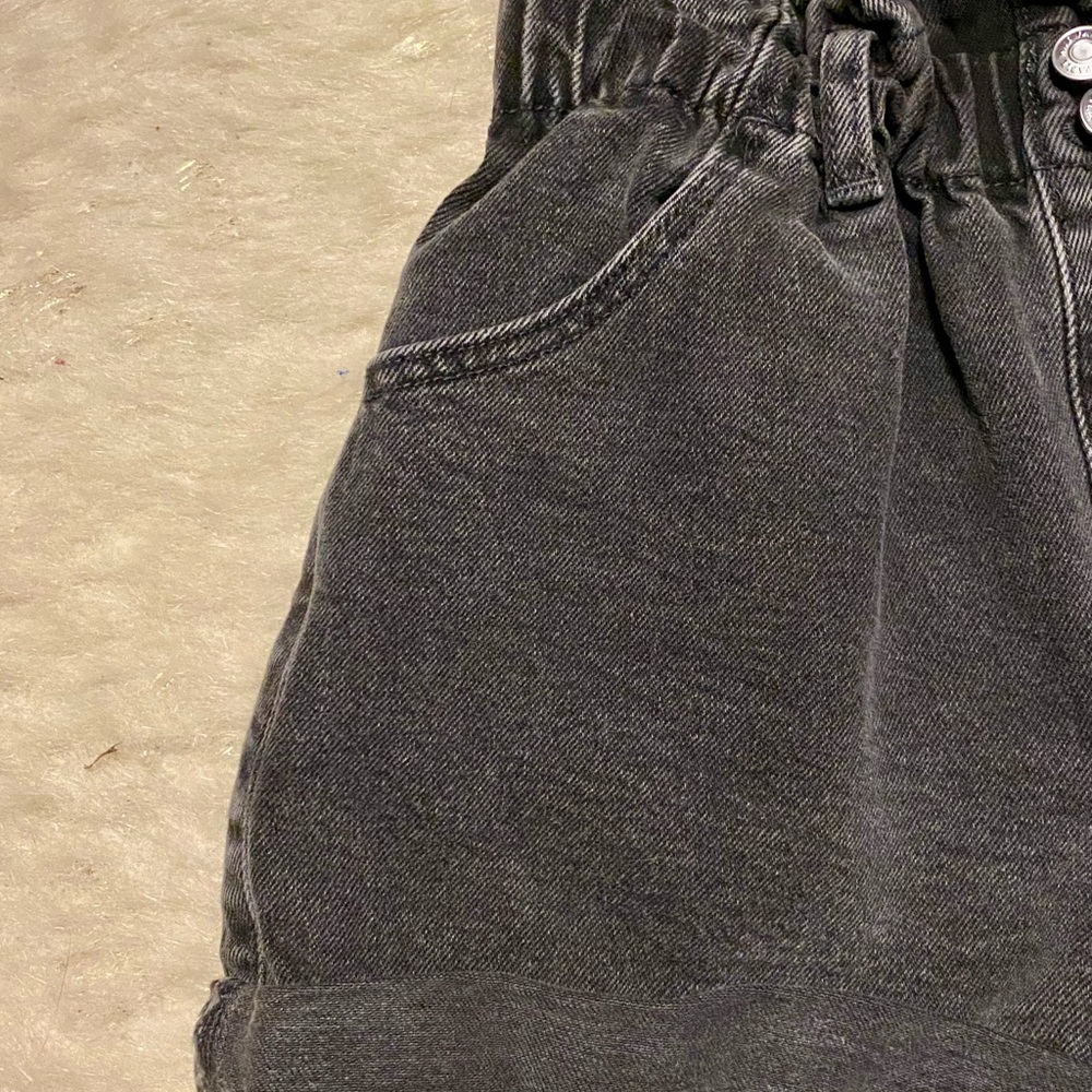 Wild Fable Charcoal Black Elastic Paper Bag Waisted Shorts - Picture 2 of 7